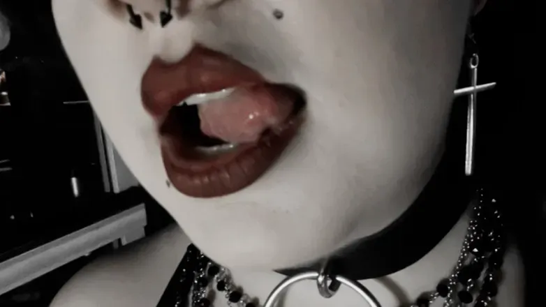 OnlyFans cuenta satanslov.e header 2