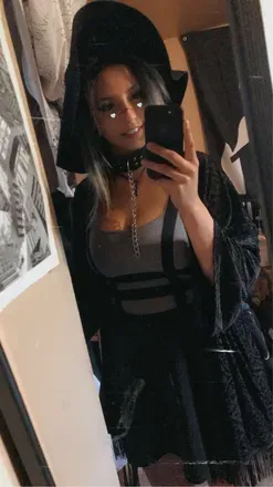 OnlyFans cuenta crocodiletears avatar 1
