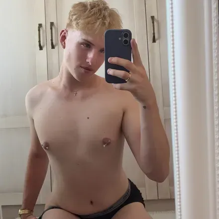 OnlyFans of milanvalee