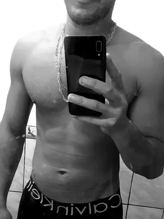 OnlyFans cuenta martinezmarti header 2