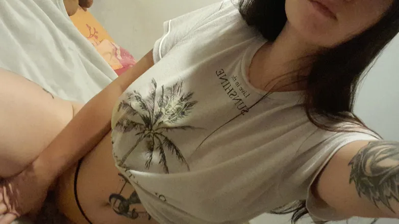 OnlyFans cuenta girlfriendonly header 2