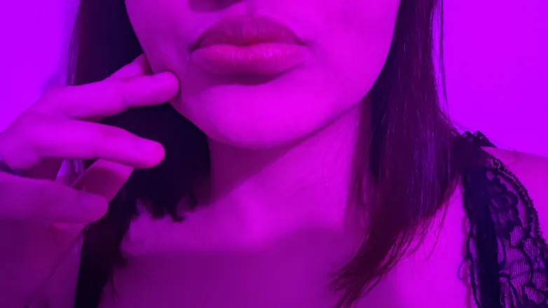OnlyFans cuenta naomipurplefans header 2