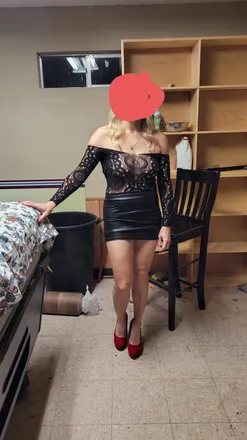 OnlyFans account  hotblondie1804 header 2