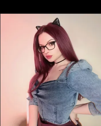 OnlyFans cuenta ksu_luna header 2