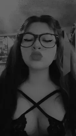 OnlyFans account  connie0521 header 2