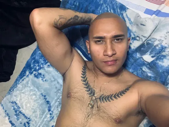 OnlyFans cuenta luismig51564839 avatar 1
