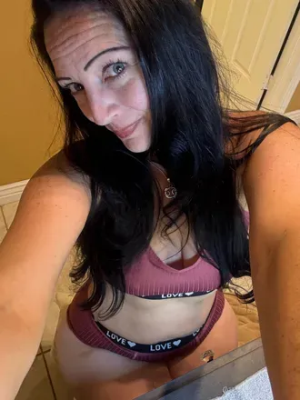 OnlyFans cuenta chevonski218 avatar 1