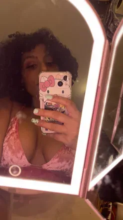 OnlyFans cuenta juicyphoenixxx avatar 1
