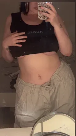 OnlyFans account  lapetithoe avatar 1