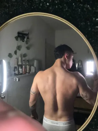 OnlyFans cuenta benitezuri header 2