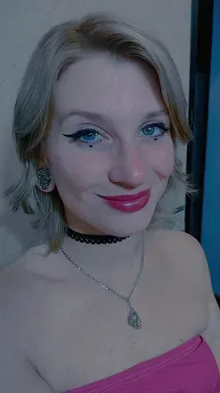 OnlyFans cuenta helga.98 avatar 1
