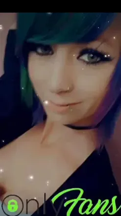 OnlyFans cuenta helloxkittyxrawrrr avatar 1