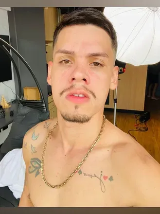 OnlyFans de nicolascairofc