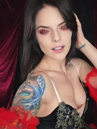 OnlyFans cuenta vickipsythemoore avatar 1