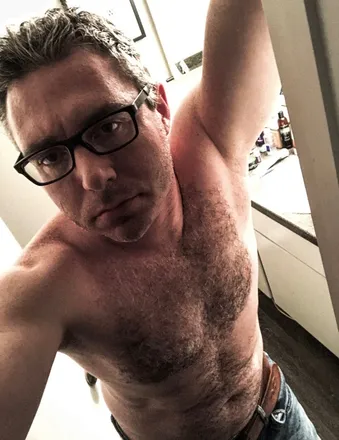 OnlyFans account  thelogandixon header 2