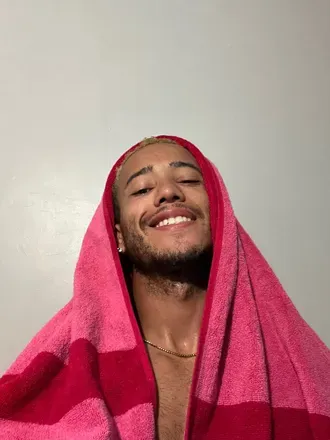 OnlyFans cuenta cravecade avatar 1