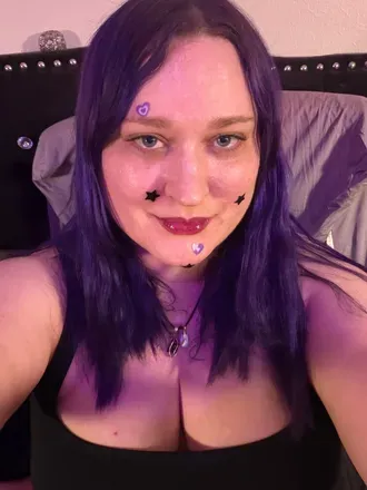 OnlyFans account  battybones avatar 1