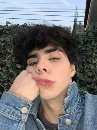OnlyFans account  luarpriv avatar 1