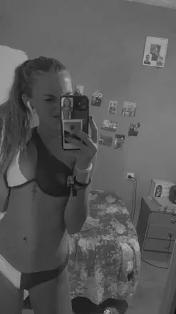 OnlyFans cuenta lydiiamb avatar 1