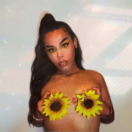 OnlyFans cuenta maggiexoxox avatar 1