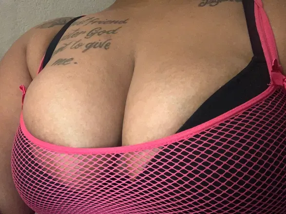 OnlyFans of creamydoll01
