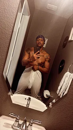 OnlyFans cuenta ratchetlikeu avatar 1