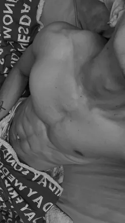 OnlyFans cuenta manu3k header 2