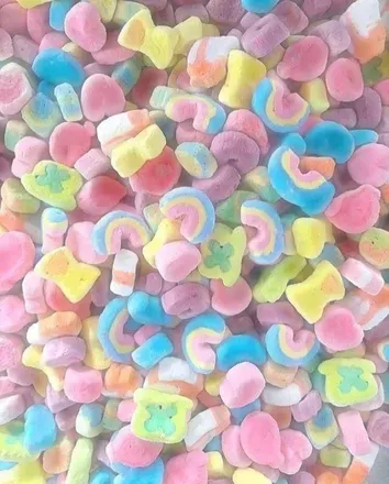 OnlyFans account  strawberryshortiecakes header 2