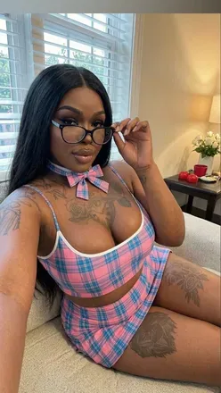 OnlyFans of tsindiafrostfree