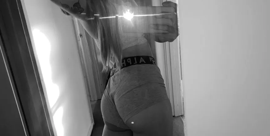 OnlyFans cuenta goingbyyonbby header 2