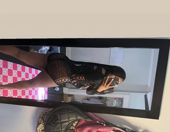 OnlyFans cuenta pinkkscxrpion header 2