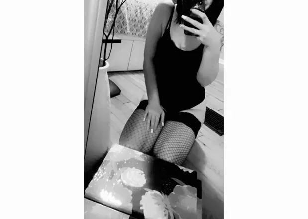 OnlyFans cuenta peachiemaya avatar 1