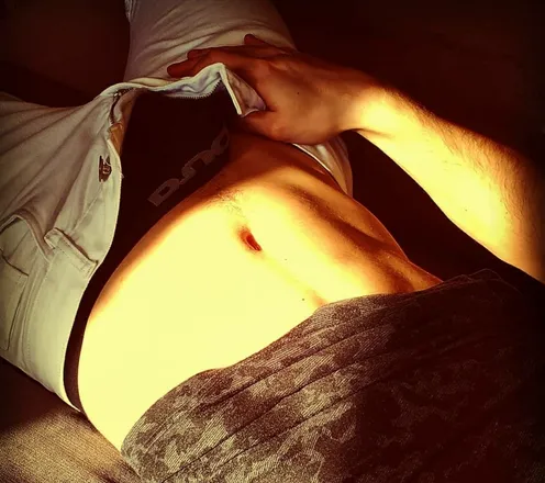 OnlyFans cuenta moreno_nh header 2