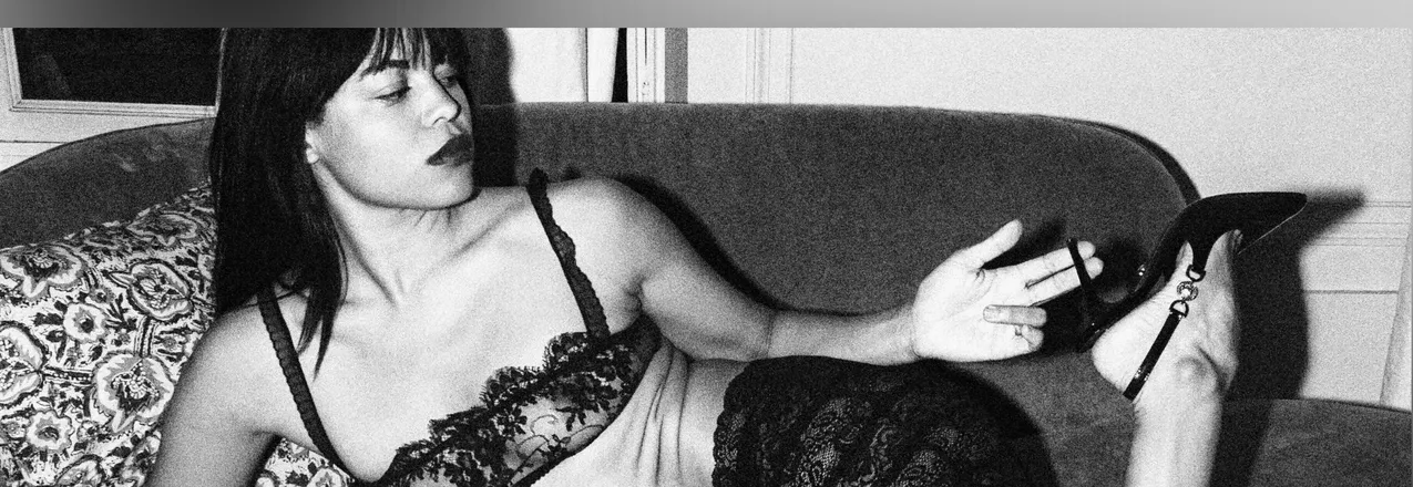 OnlyFans account  mariesauvage header 2