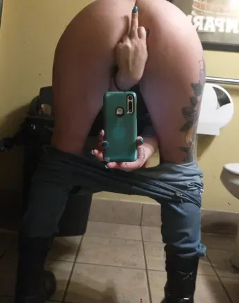 OnlyFans cuenta brunchbuttholes header 2
