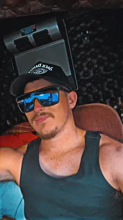 OnlyFans cuenta liam_truckie avatar 1