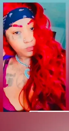 OnlyFans account  hoodtrophyqueen avatar 1