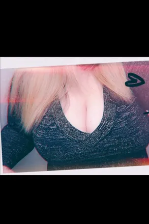 OnlyFans cuenta tkaylovely header 2