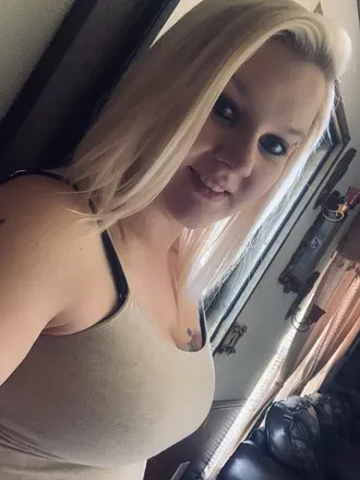 OnlyFans cuenta mrs.clit avatar 1
