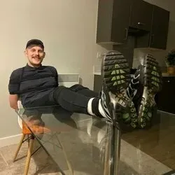 OnlyFans cuenta rubberboundlad avatar 1