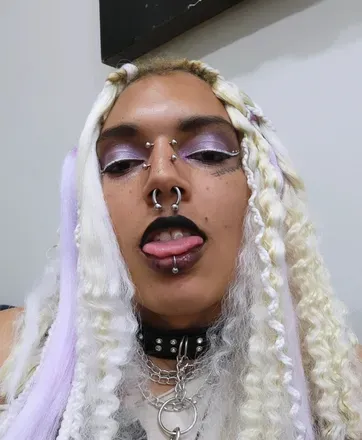 OnlyFans account  somethingcutie avatar 1