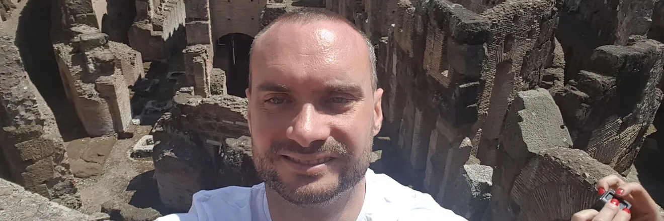 OnlyFans cuenta michaelangepari header 2