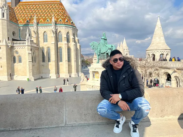 OnlyFans account  cryptosantos header 2