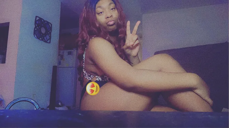 OnlyFans cuenta freakytay_tay header 2