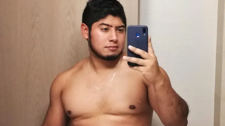 OnlyFans cuenta romeomyroom header 2