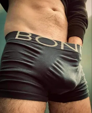 OnlyFans cuenta lonelybouy header 2