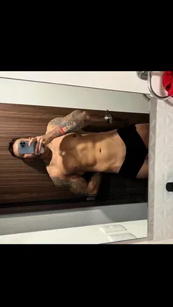 OnlyFans cuenta mau_goga header 2