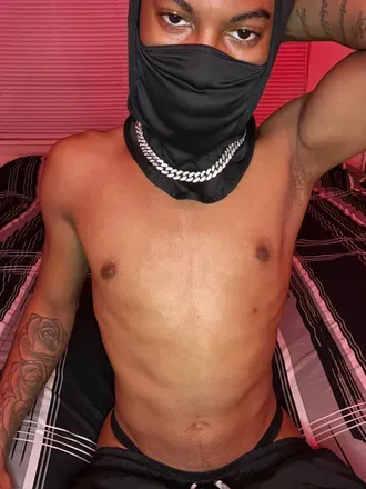 OnlyFans cuenta maskedjax904 avatar 1