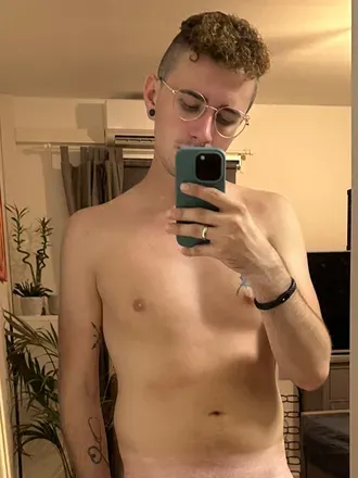 OnlyFans cuenta kinkytwink24 avatar 1