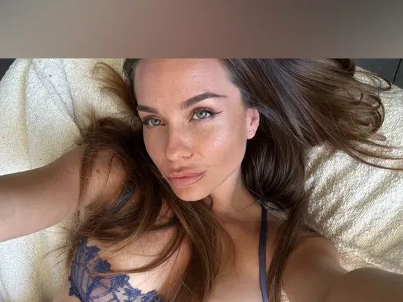 OnlyFans cuenta kalyssy header 2